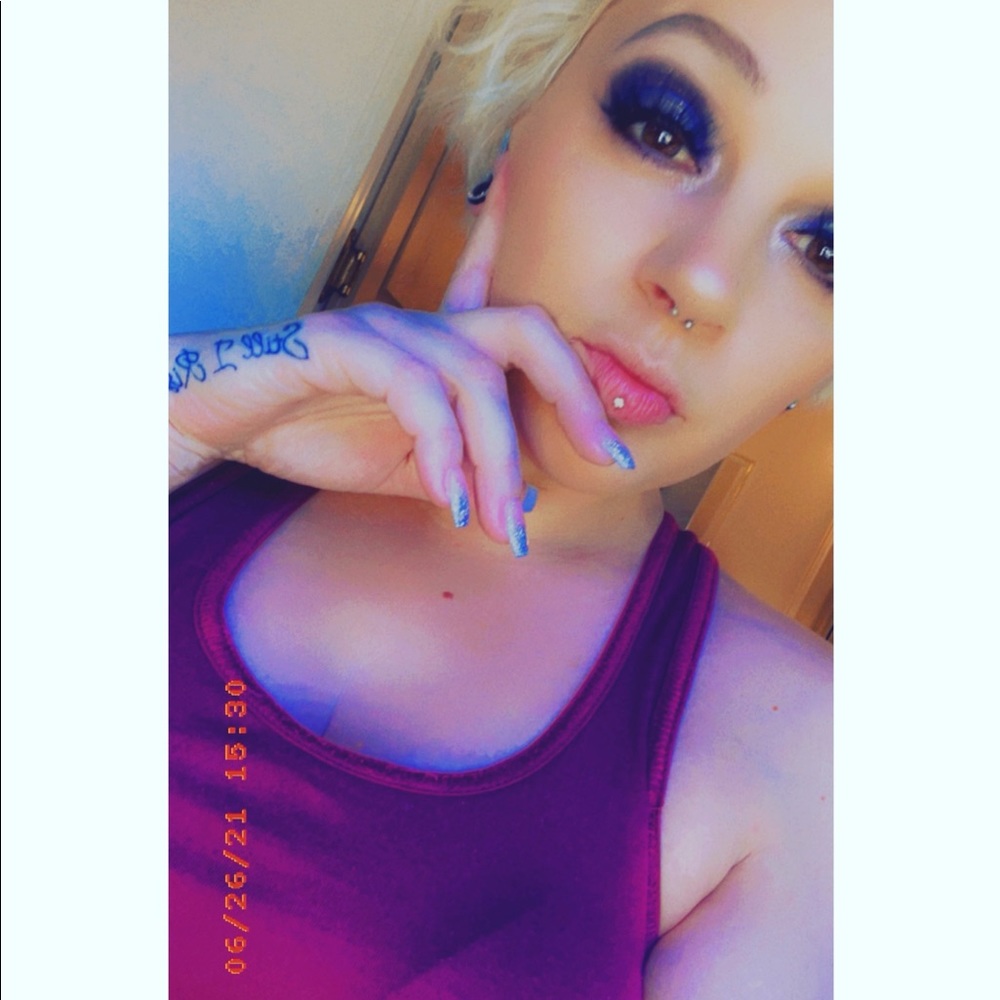 Meet your Posher, Nikki